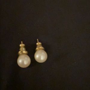 Pearl earrings